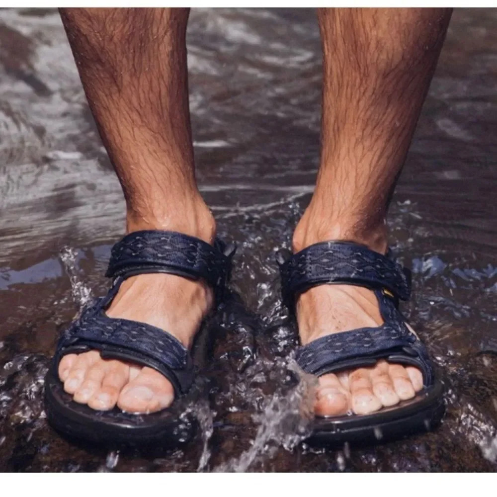 Teva Mens Sandals Size 8